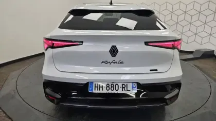 Photo 12 Renault Rafale  E-Tech full hybrid 200ch