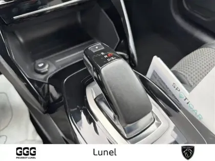 Photo 19 Peugeot 208  Electrique 50 kWh 136ch