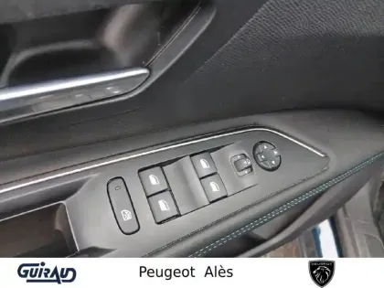 Photo 11 Peugeot 3008  Hybrid 225 e-EAT8