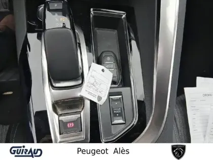 Photo 15 Peugeot 3008  Hybrid 225 e-EAT8