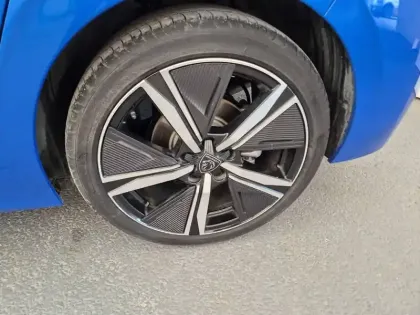 Photo 25 Peugeot 308  PureTech 130ch S&S EAT8