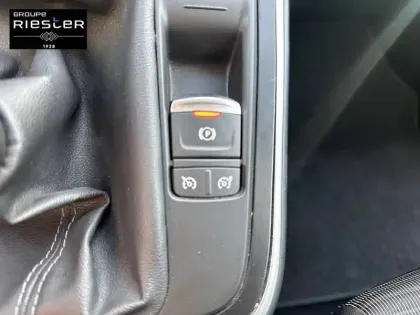 Photo 80 Renault Scenic  TCe 140 FAP
