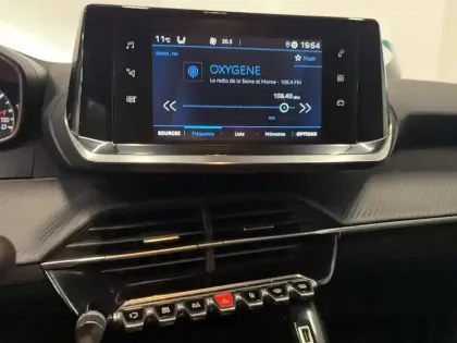 Photo 13 Peugeot 2008  PureTech 130 S&S EAT8