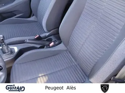 Photo 8 Peugeot 2008  BlueHDi 110 S&S BVM6