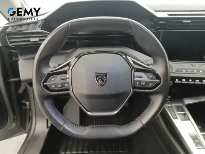 Photo 12 Peugeot 308  SW BlueHDi 130ch S&S EAT8