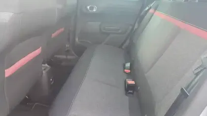 Photo 13 Citroën C3 Aircross  PureTech 130 S&S EAT6