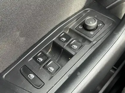 Photo 28 Volkswagen T-roc  2.0 TDI 116 Start/Stop BVM6