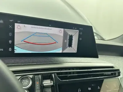 Photo 22 Peugeot 3008  Hybrid 136 e-DCS6