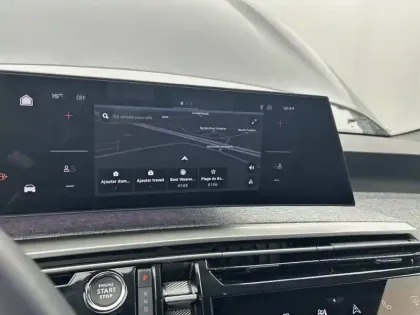 Photo 19 Peugeot 3008  Hybrid 136 e-DCS6