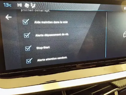 Photo 21 Peugeot 208  Hybrid 110 e-DCS6