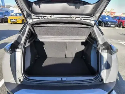 Photo 26 Peugeot 2008  Hybrid 145 e-DCS6