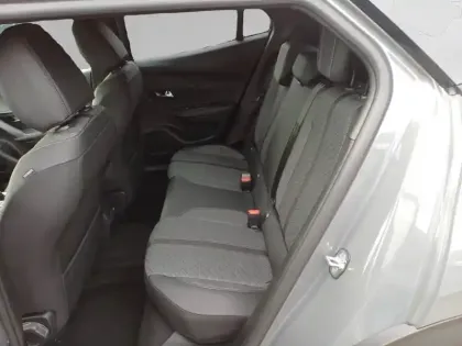 Photo 51 Peugeot 2008  Hybrid 110 e-DCS6