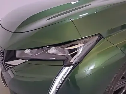 Photo 15 Peugeot 308  PHEV 225 e-EAT8