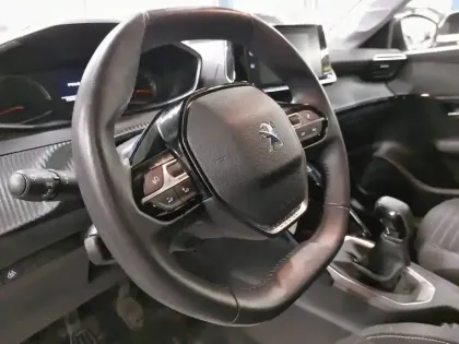 Photo 8 Peugeot 208  PureTech 75 S&S BVM5