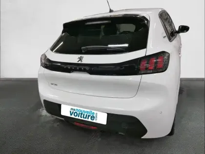 Photo 44 Peugeot 208  PureTech 75 S&S BVM5