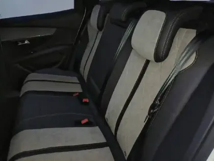 Photo 49 Peugeot 3008  Hybrid 225 e-EAT8