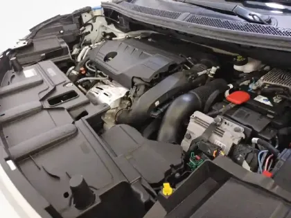 Photo 90 Peugeot 3008  Hybrid 225 e-EAT8