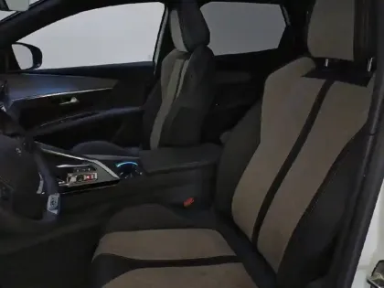 Photo 10 Peugeot 3008  Hybrid 225 e-EAT8