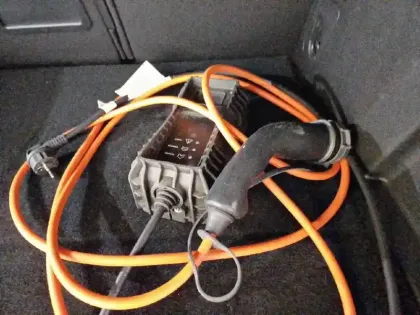 Photo 34 Peugeot 3008  Hybrid 225 e-EAT8