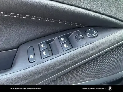 Photo 16 Opel Crossland  1.2 Turbo 110 ch BVM6