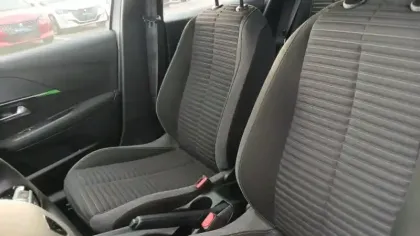 Photo 27 Peugeot 208 Gén. II Ph2 Active 5