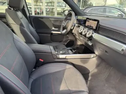 Photo 13 Mercedes EQB  250+