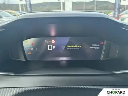 Photo 16 Peugeot 208  Hybrid 100 e-DCS6