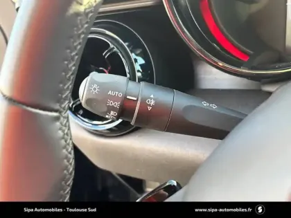 Photo 21 Alfa Romeo Junior  1.2 Ibrida 136 ch eDCT6