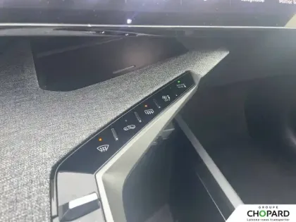 Photo 13 Peugeot 3008  Hybrid 136 e-DCS6