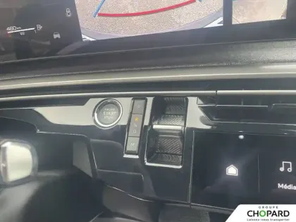 Photo 17 Peugeot 3008  Hybrid 136 e-DCS6