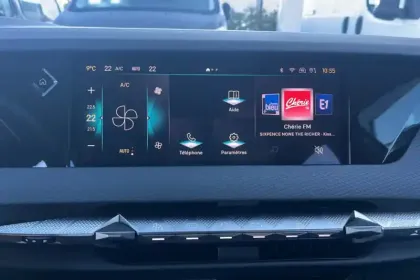 Photo 40 DS DS 4  Hybride E-Tense 225 EAT8