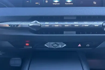 Photo 45 DS DS 4  Hybride E-Tense 225 EAT8