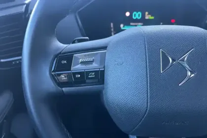 Photo 53 DS DS 4  Hybride E-Tense 225 EAT8