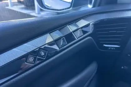 Photo 43 DS DS 4  Hybride E-Tense 225 EAT8