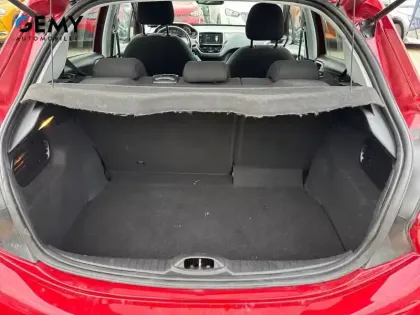 Photo 5 Peugeot 208  PureTech 82ch S&S BVM5 6.2 Evap