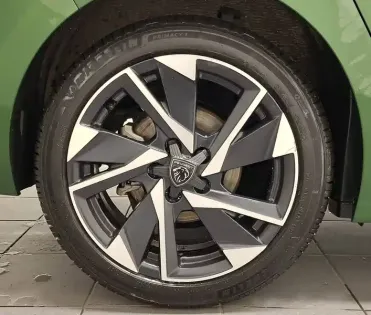 Photo 10 Peugeot 308  PureTech 130ch S&S BVM6