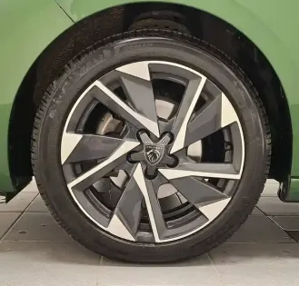 Photo 8 Peugeot 308  PureTech 130ch S&S BVM6