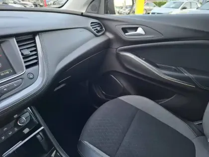 Photo 34 Opel Grandland X  1.2 Turbo 130 ch