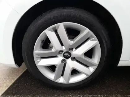 Photo 18 Renault Clio  TCe 90 ch GSR2