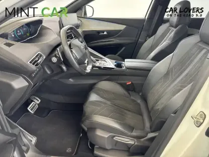 Photo 17 Peugeot 3008  Hybrid4 300 e-EAT8