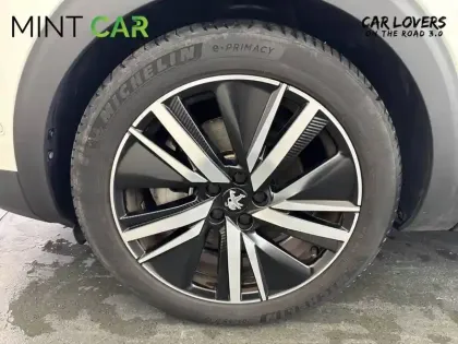 Photo 8 Peugeot 3008  Hybrid4 300 e-EAT8