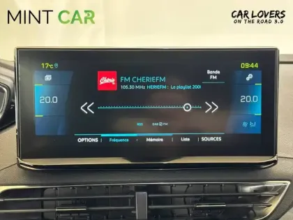 Photo 11 Peugeot 3008  Hybrid4 300 e-EAT8