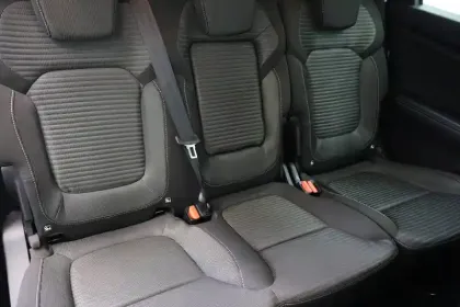 Photo 12 Renault Scenic  TCe 115 FAP