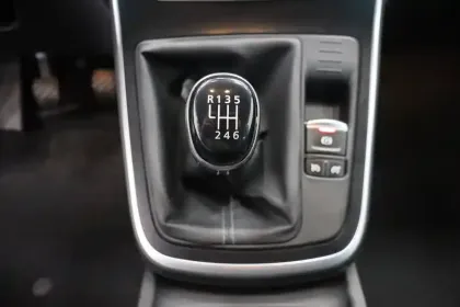 Photo 30 Renault Scenic  TCe 115 FAP