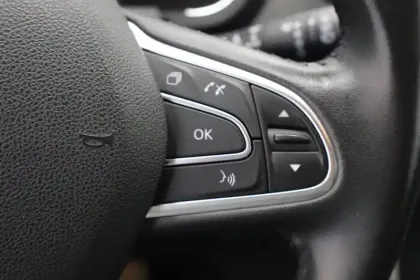 Photo 71 Renault Scenic  TCe 115 FAP