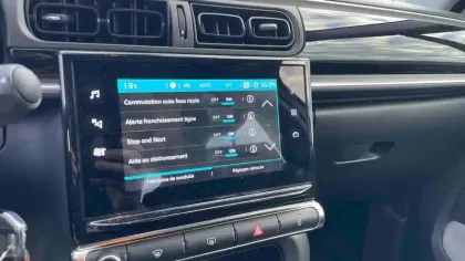 Photo 16 Citroën C3  PureTech 83 S&S BVM5