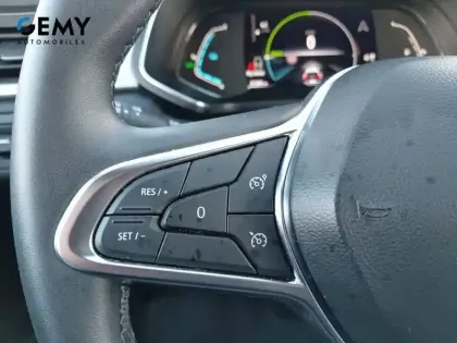 Photo 14 Renault Captur  E-Tech 145 - 21