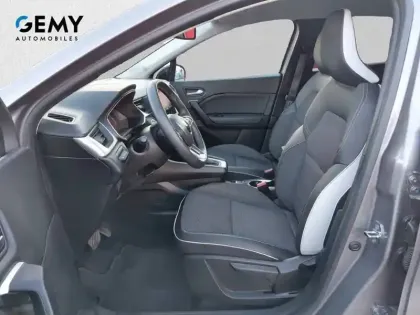 Photo 8 Renault Captur  E-Tech 145 - 21