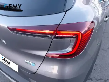 Photo 31 Renault Captur  E-Tech 145 - 21