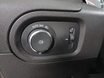 Photo 27 Opel Grandland X  Hybrid 225 ch BVA8